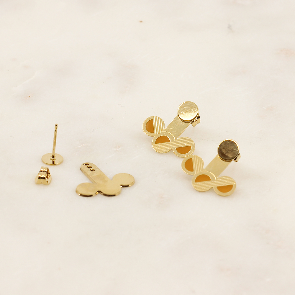 bonjour-aimee-boucles-oreilles-dessous-lobe-mona-web