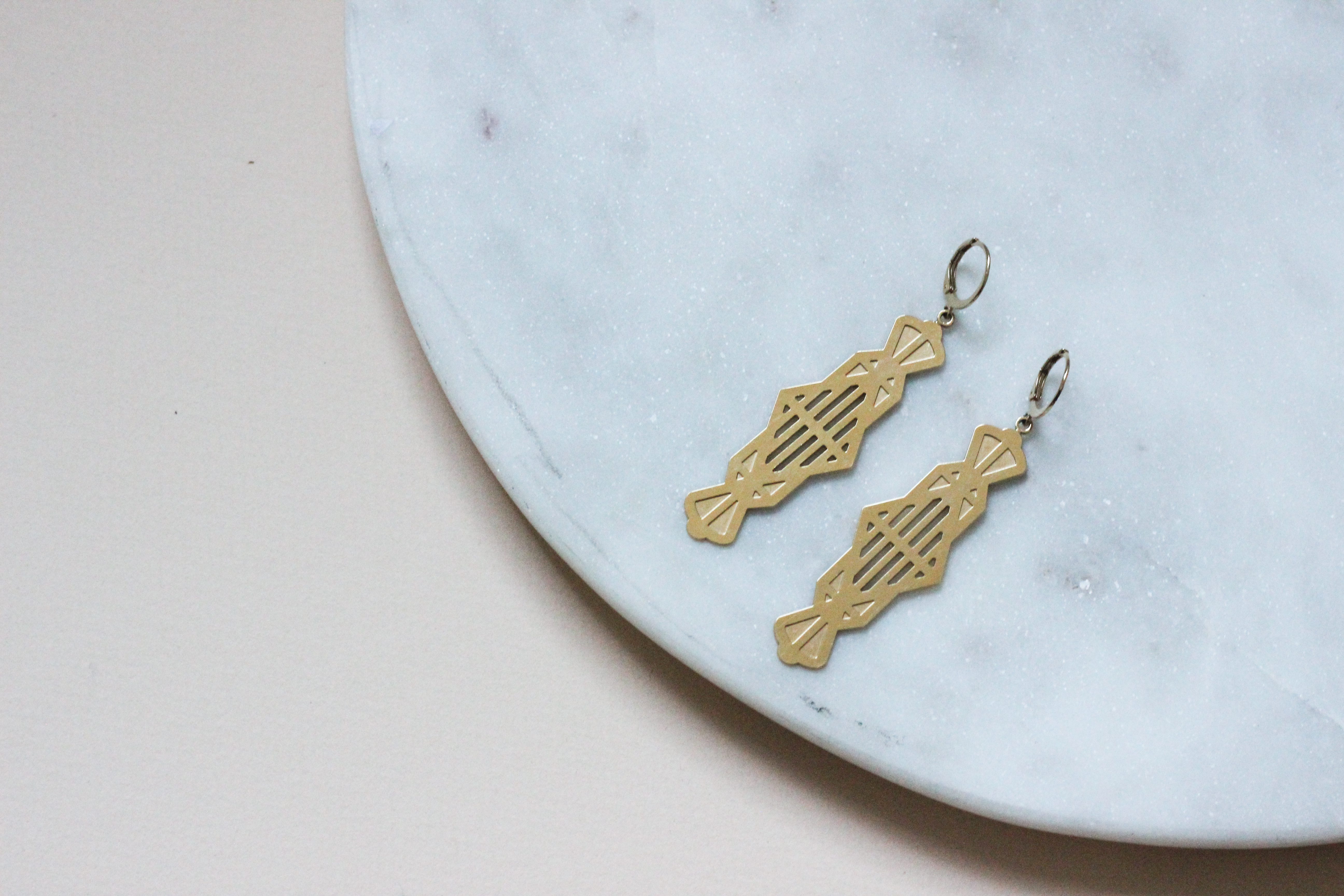 bonjour-aimee-boucles-oreilles-lyne