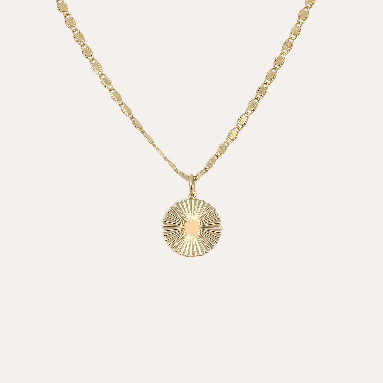 bonjour-aimee-collier-medaille-daisy-nude